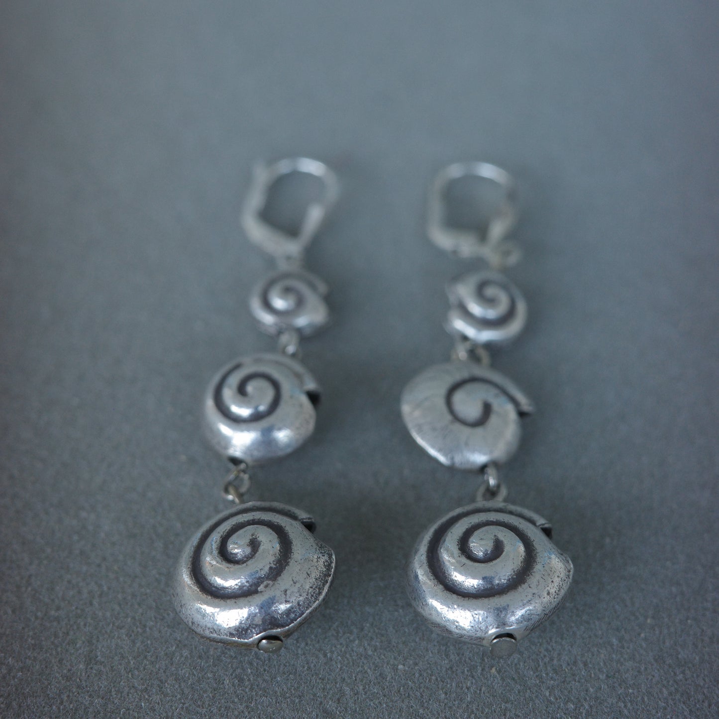Sea shell dangle earrings