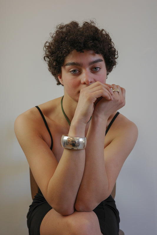 C-shaped chunky cuff