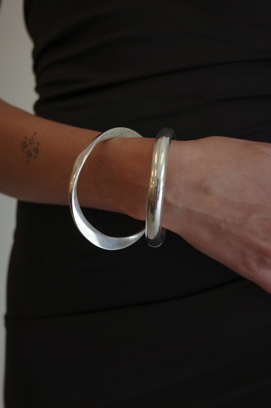 Flat Modernist Bangle