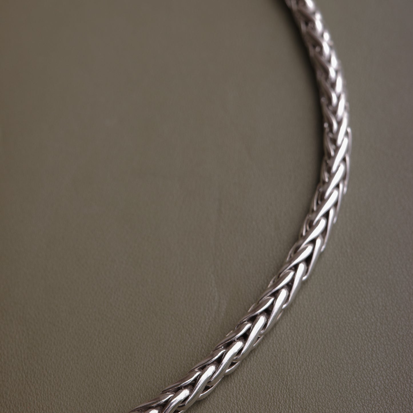 Spiga Link Antique Necklace