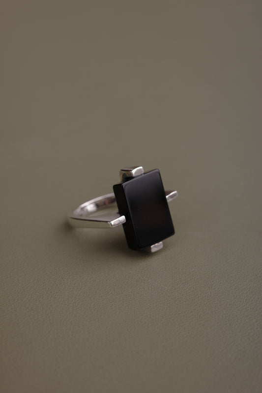 Unique black onyx ring