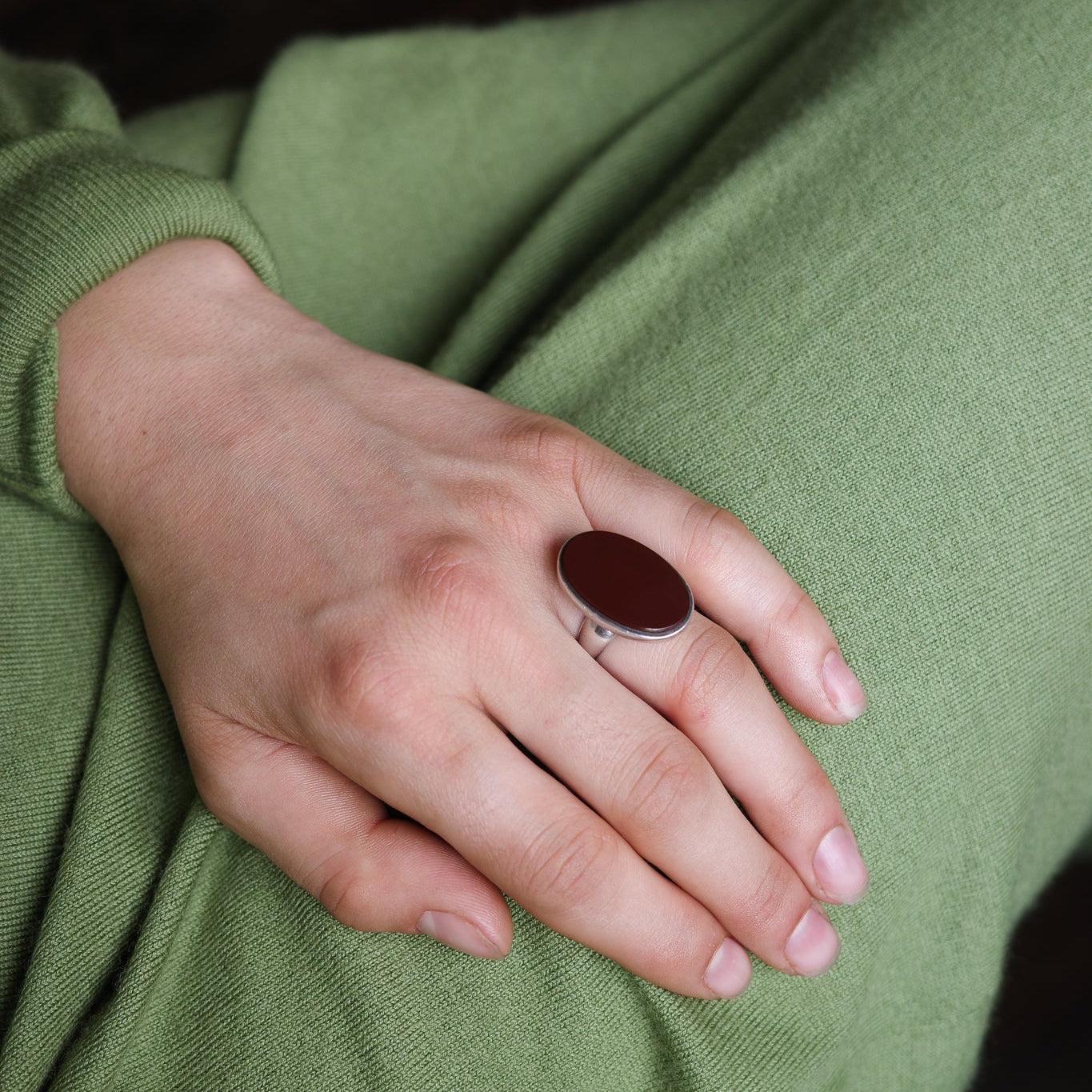 S'Paliu Oval Carnelian ring