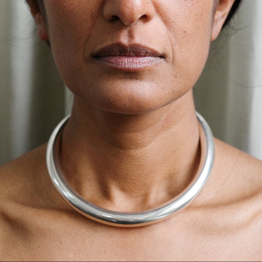 1979 neck bangle