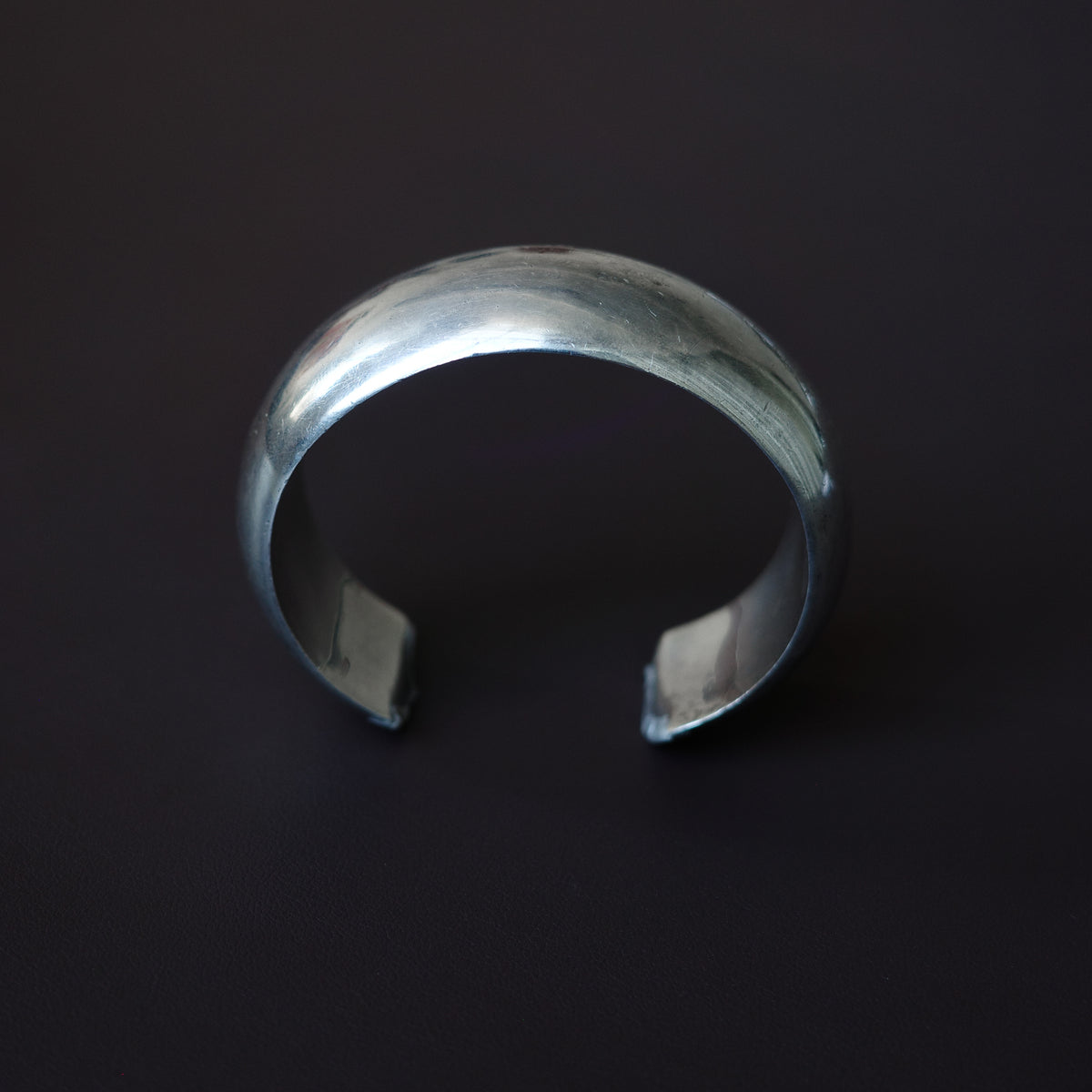 Curved sterling cuff