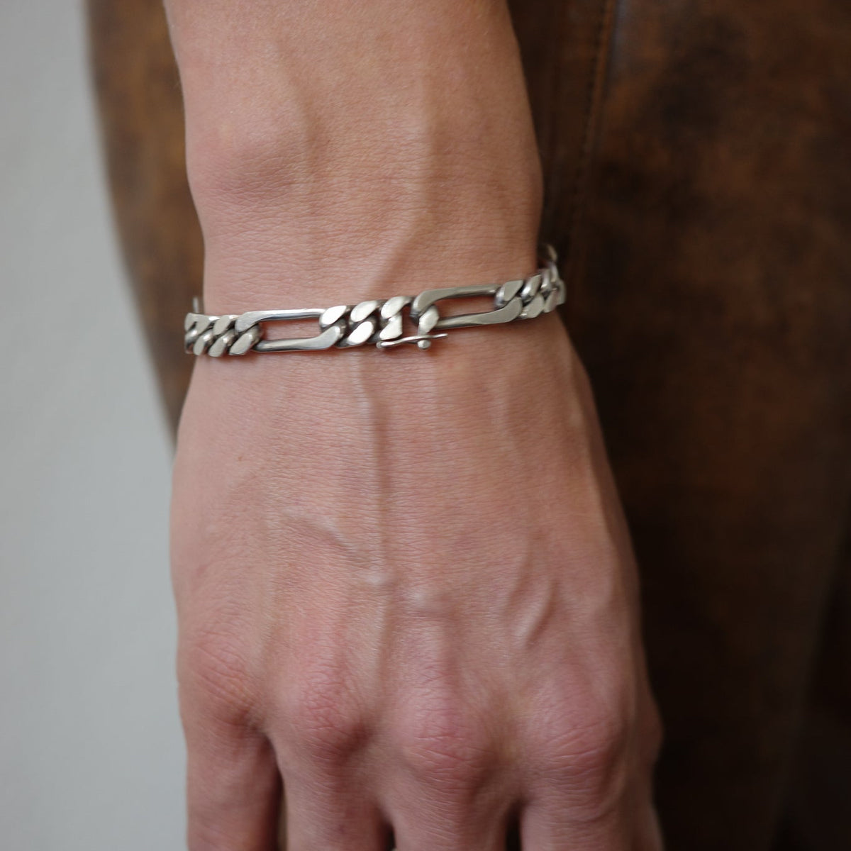 Antique figaro link bracelet