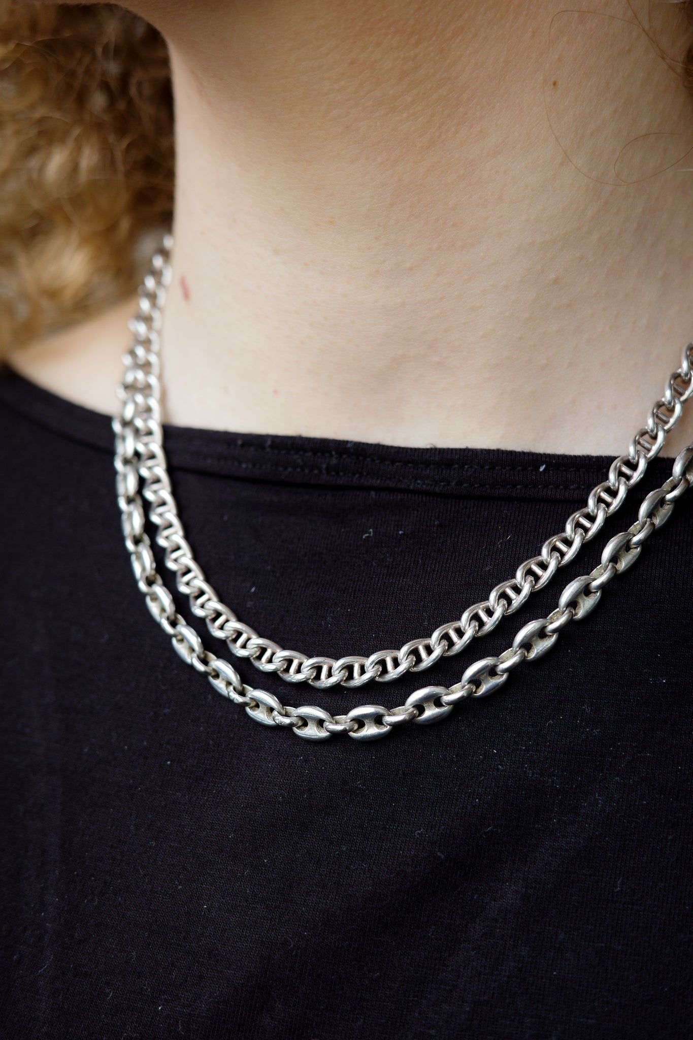 Chubby curb link chain