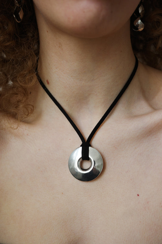 Grounding hoop pendant