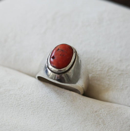 Coral band ring