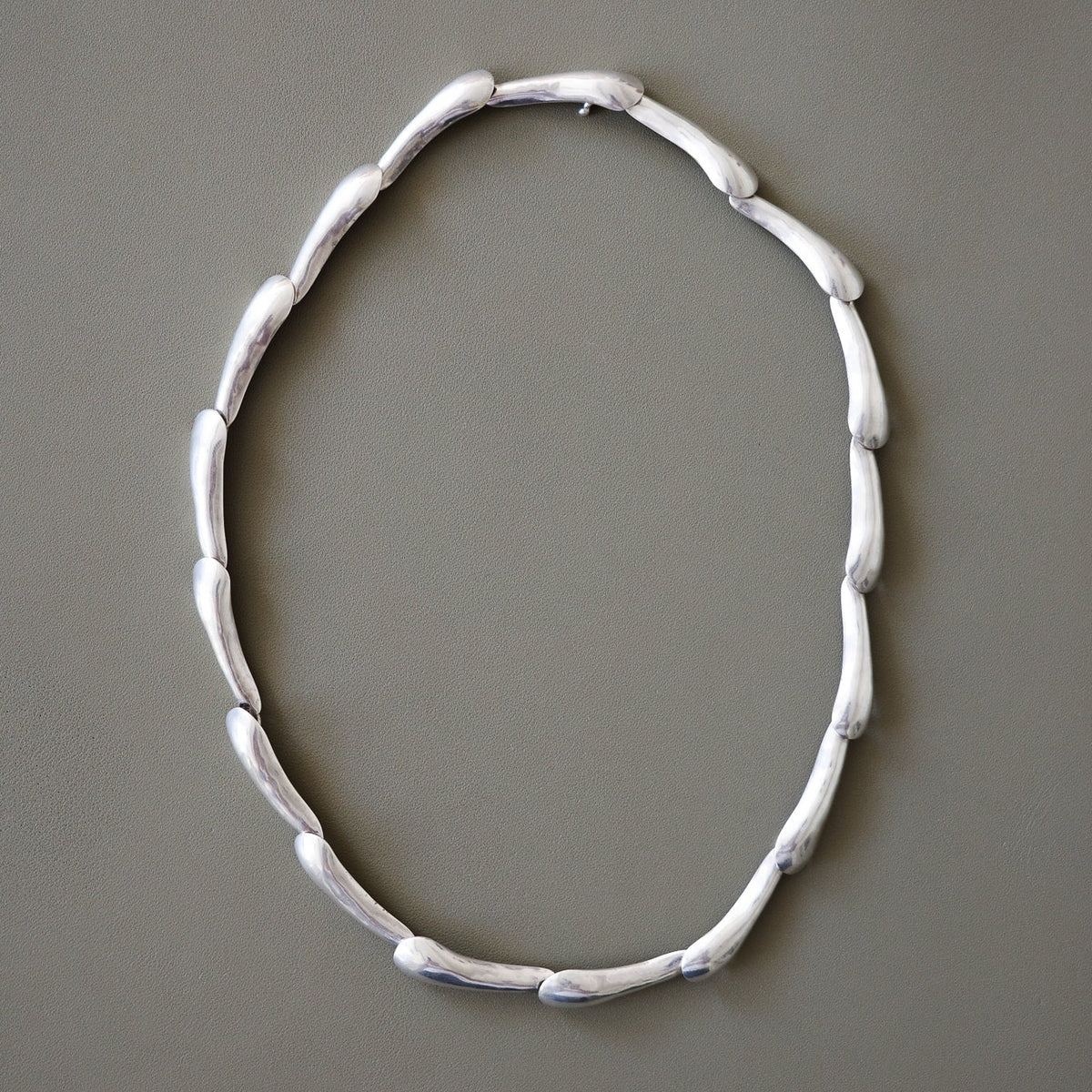 Danish interlinked drop necklace