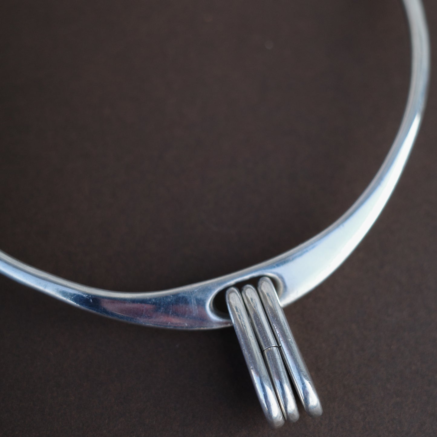 P.D modernist neck piece