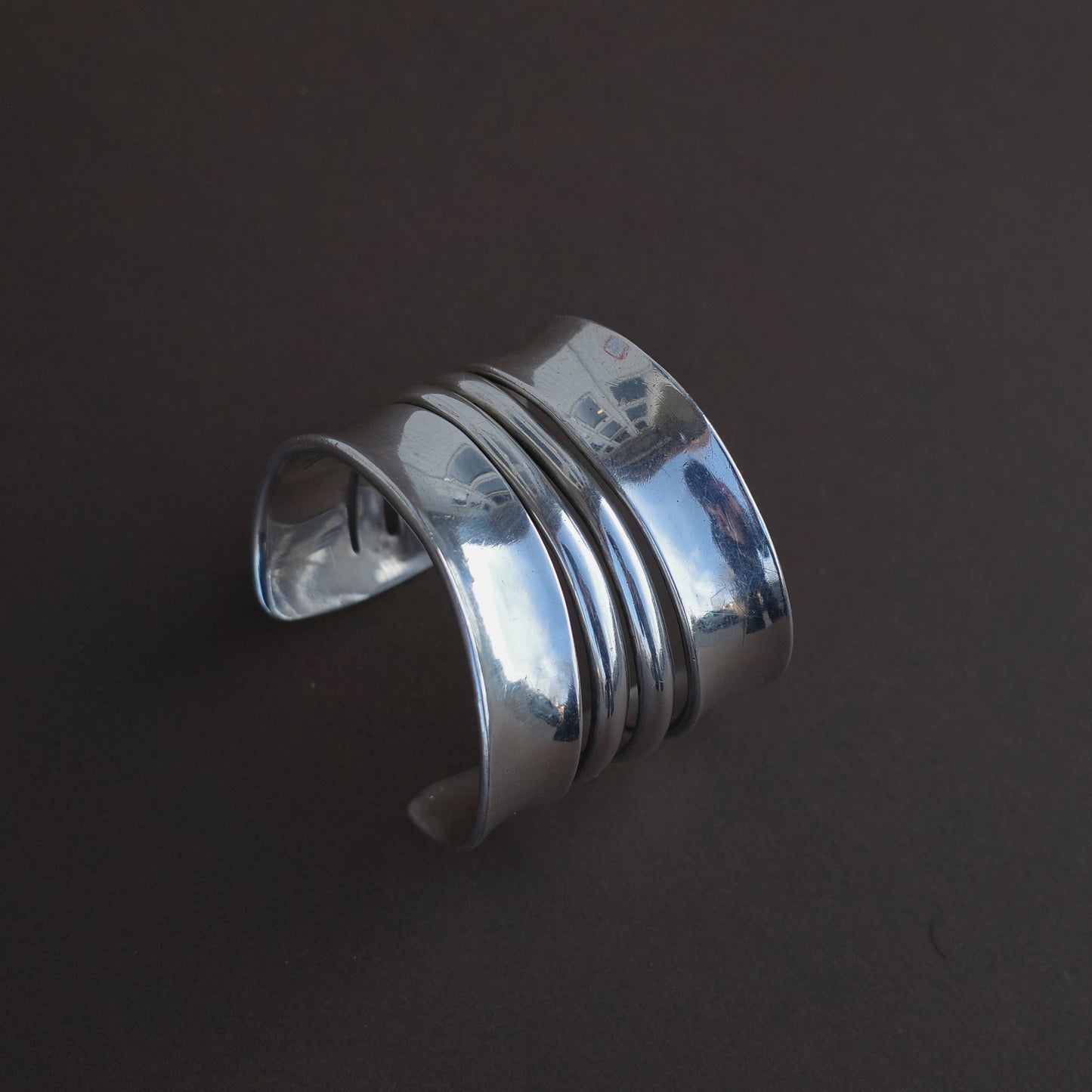 Shield cuff