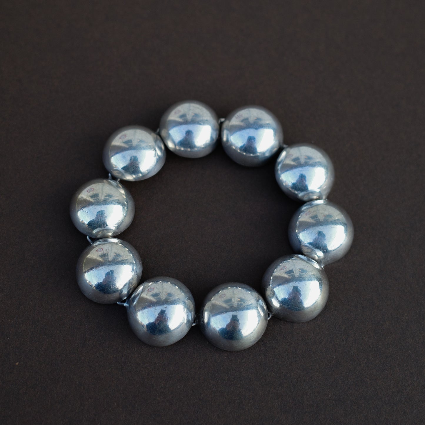 Sphere bracelet
