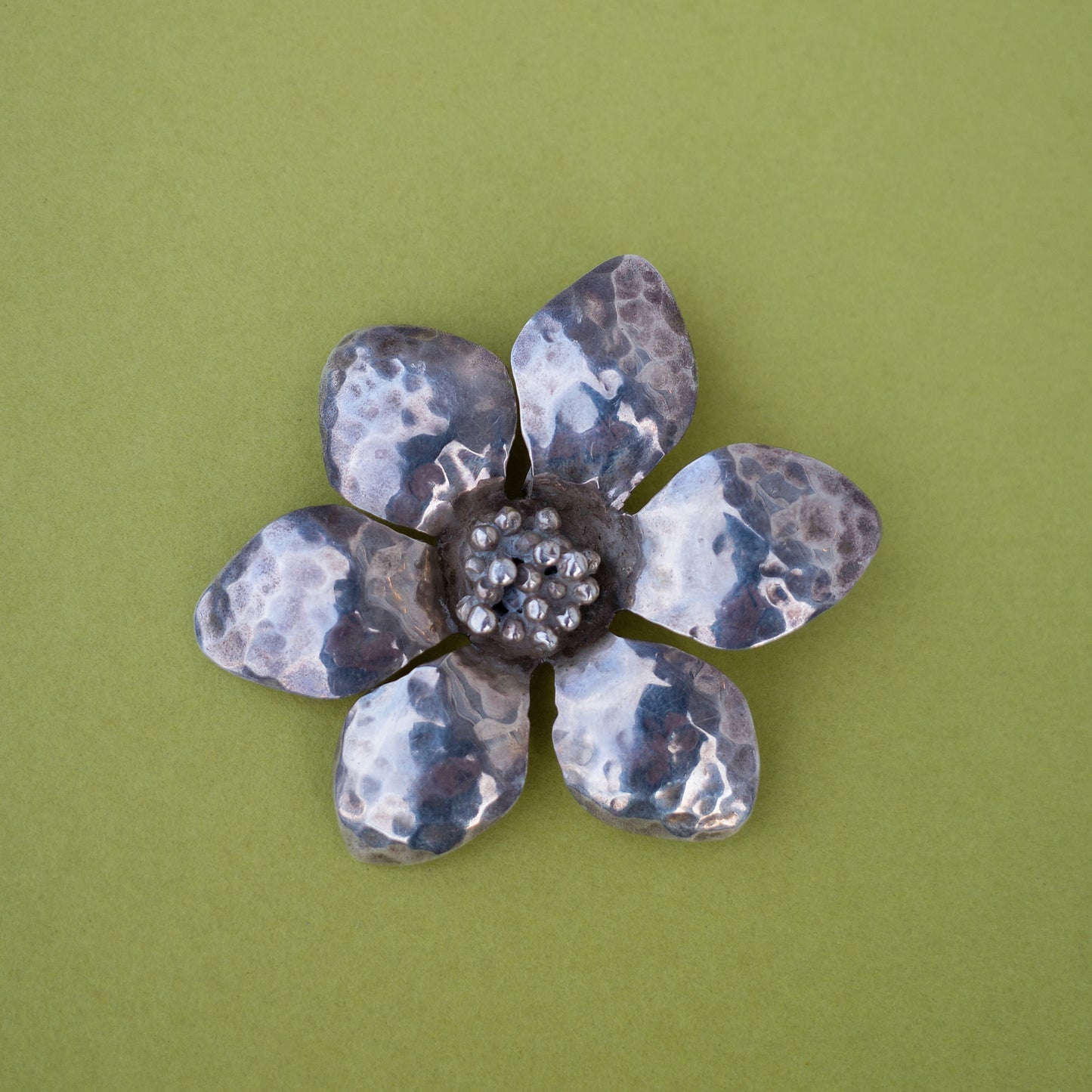 Studio Crafted flower pendant