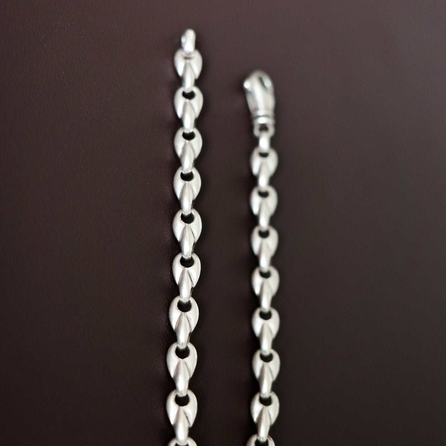 Seed link bracelet