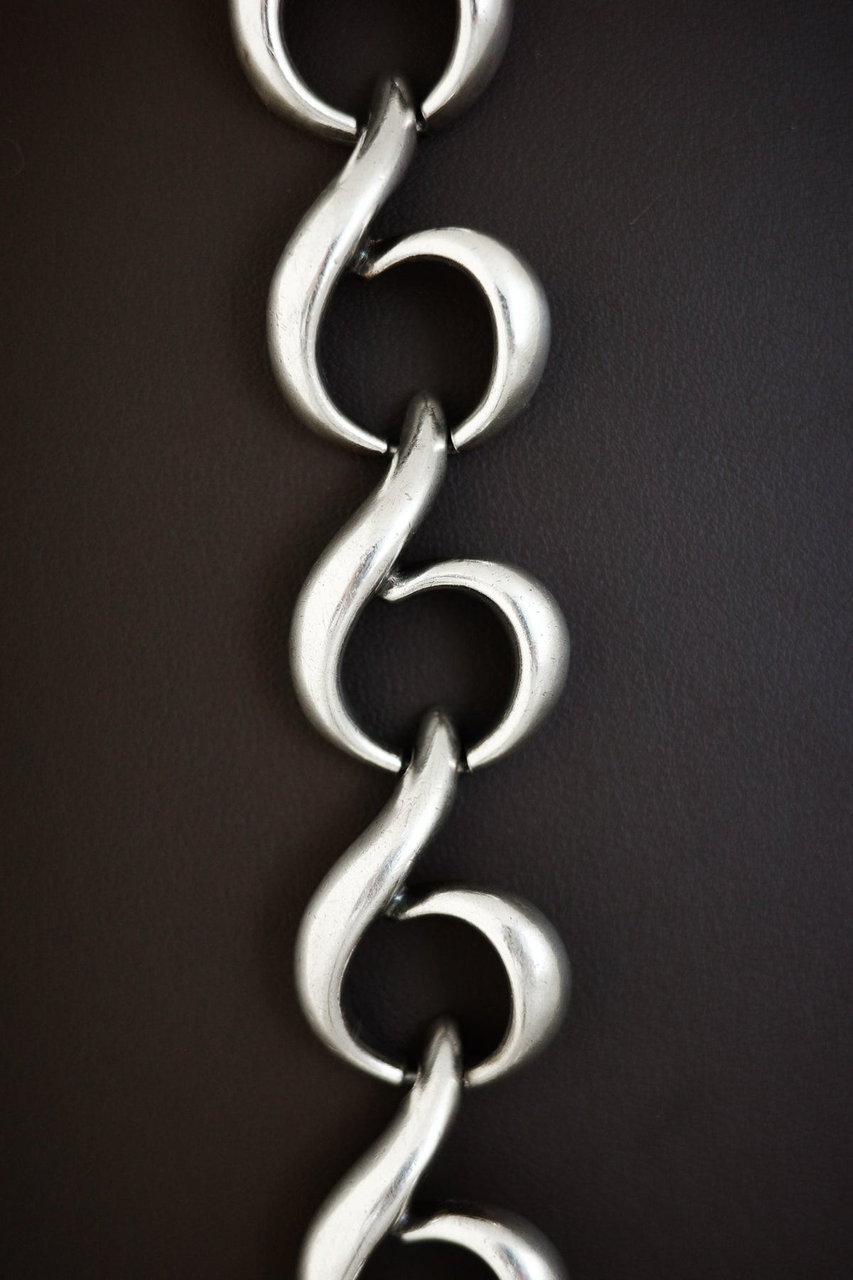 Scandinavian Ring Link Bracelet