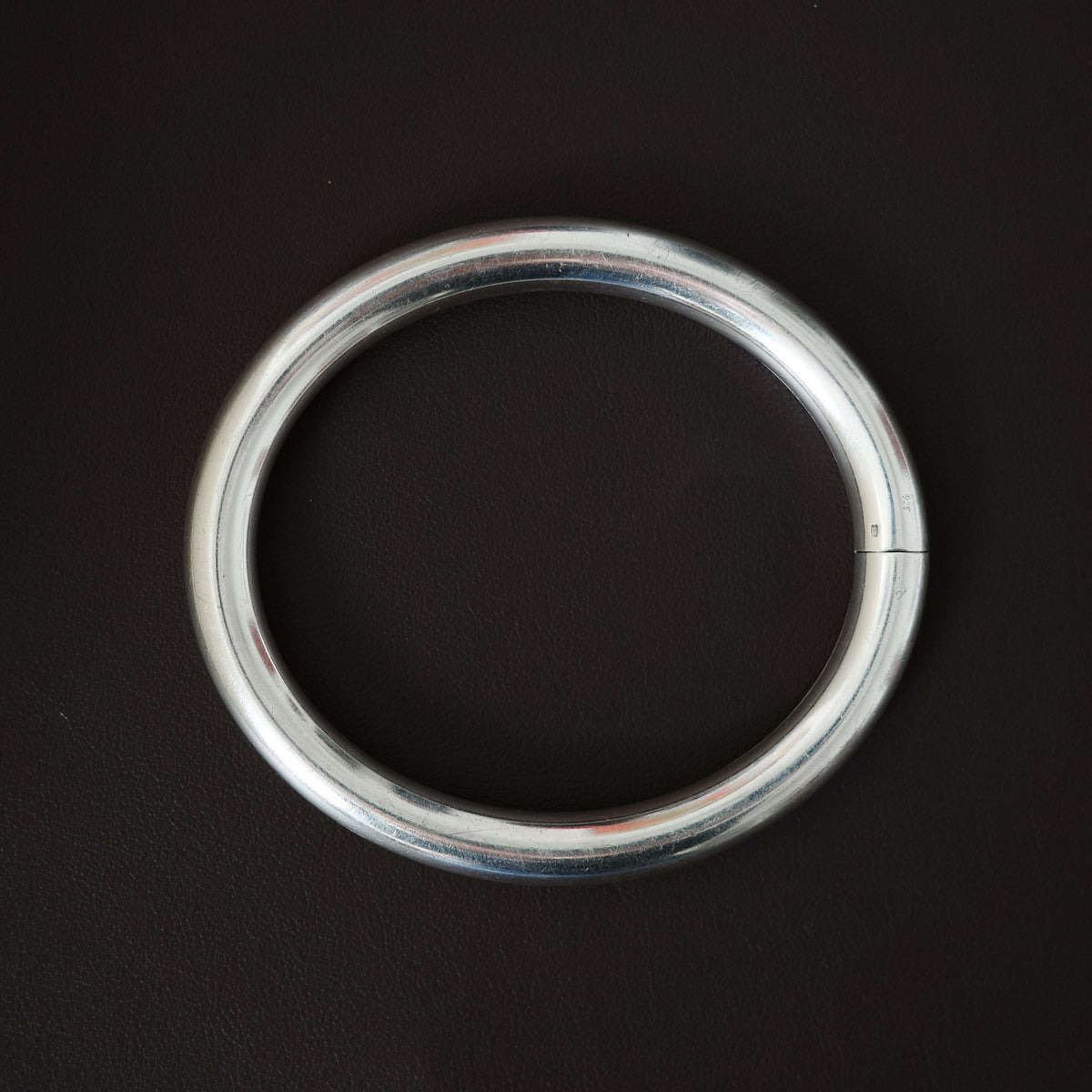 Perfect Round Bangle