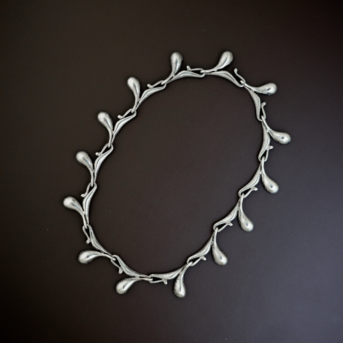 Danish drop neck piece