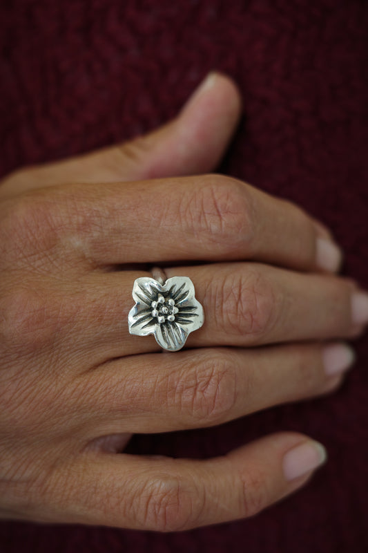 Studio Crafted Hibiscus Ring