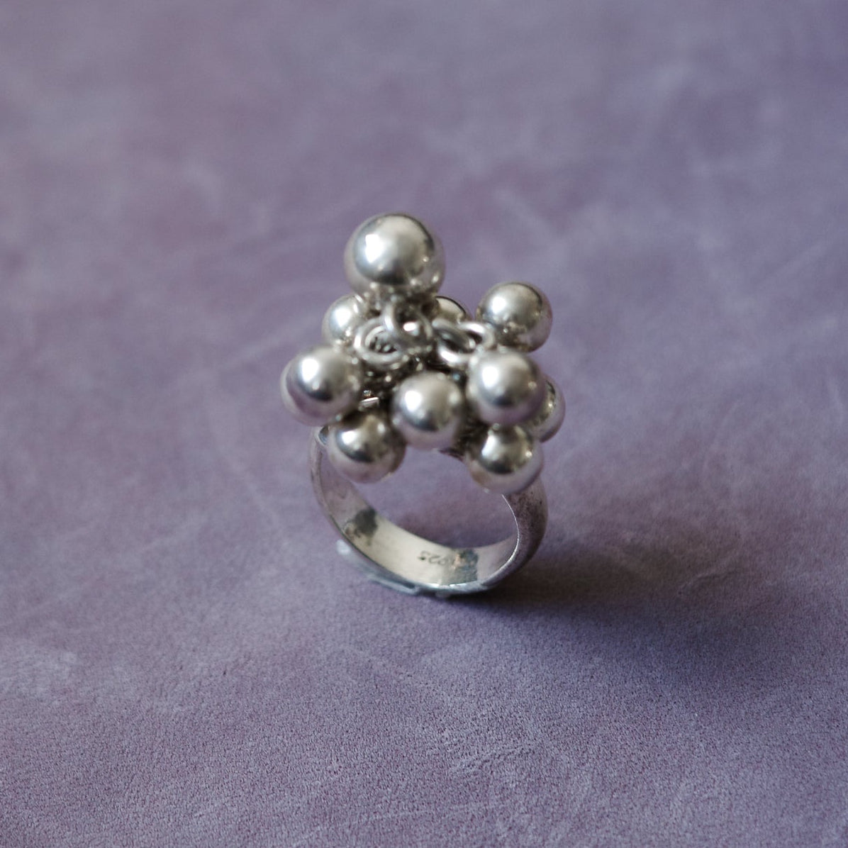Modernist multi-sphere ring