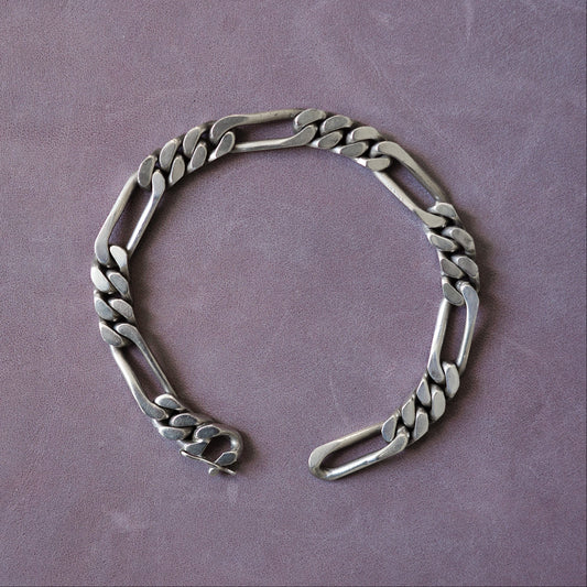 Antique figaro link bracelet
