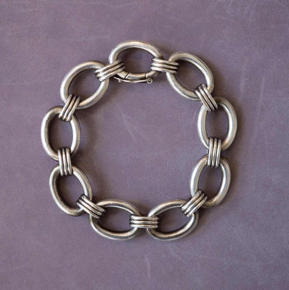 Timeless French link bracelet