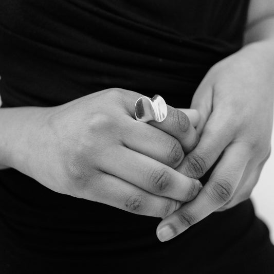 Modernist free shape ring